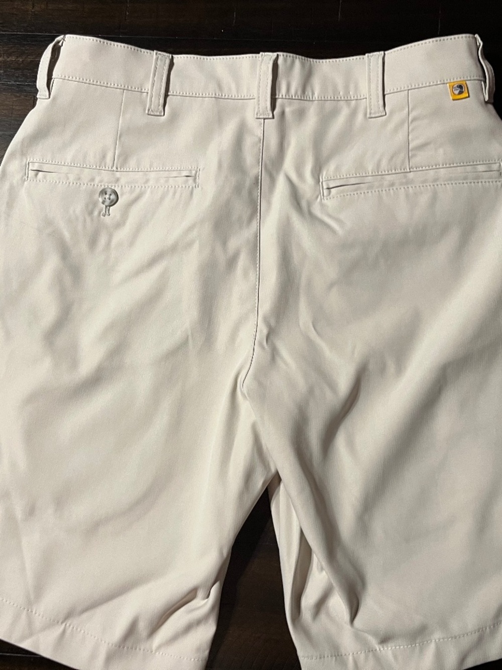 Men’s Duck Head dress shorts